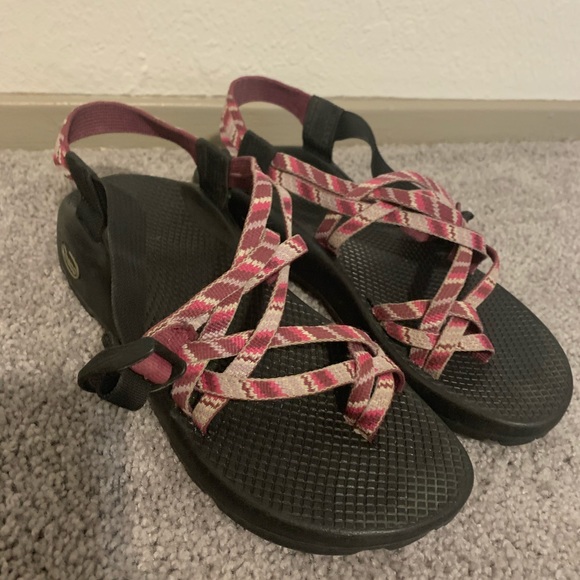 toe strap chacos - Picture 2 of 3
